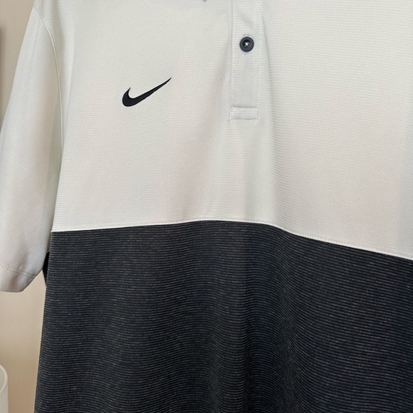Men’s Nike Dri-Fit Polo - Picture 4 of 4